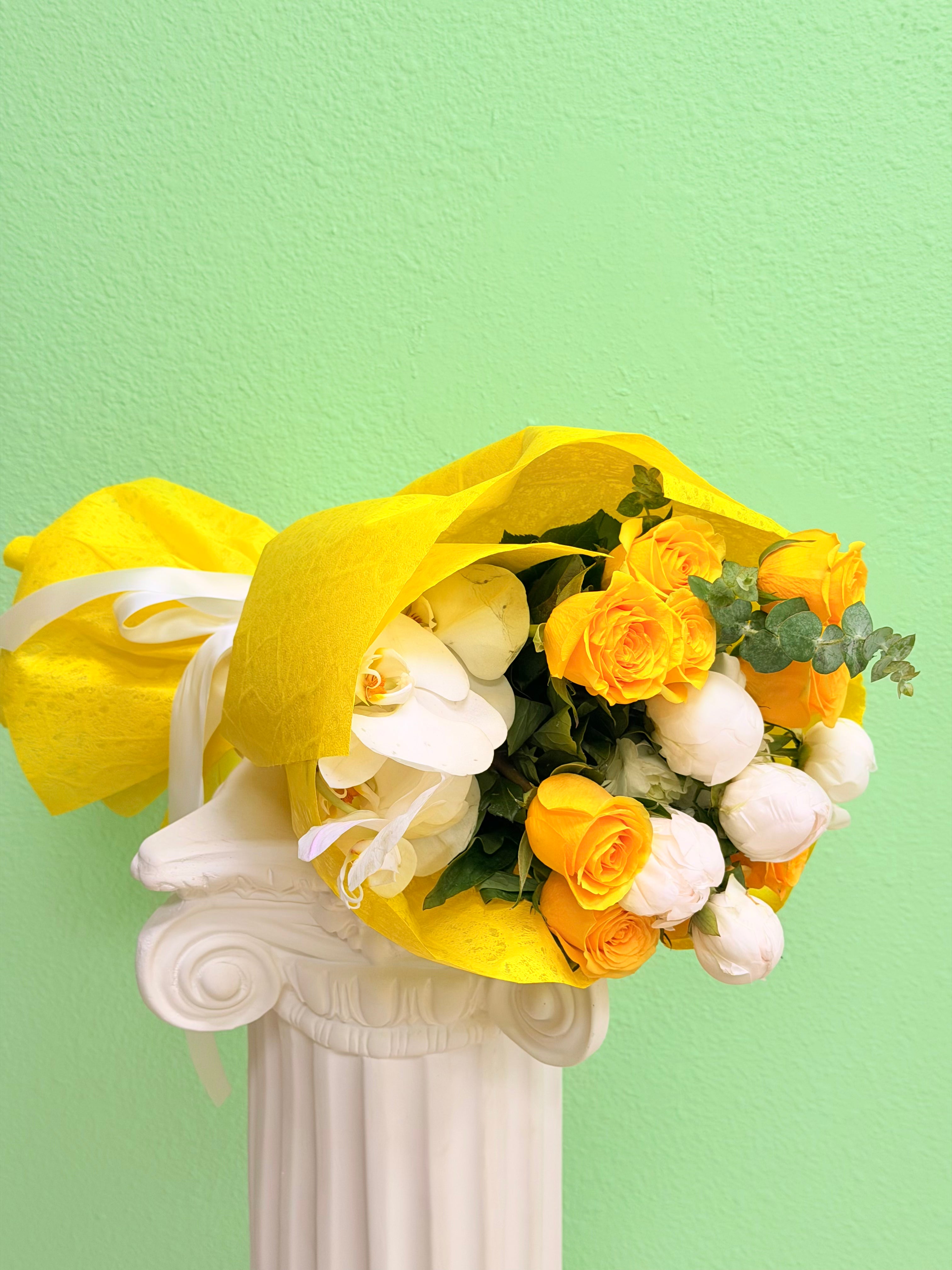 Golden Soleil Bouquet